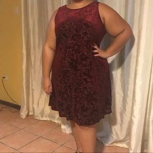 Burgundy velvet A-line kneelength dress